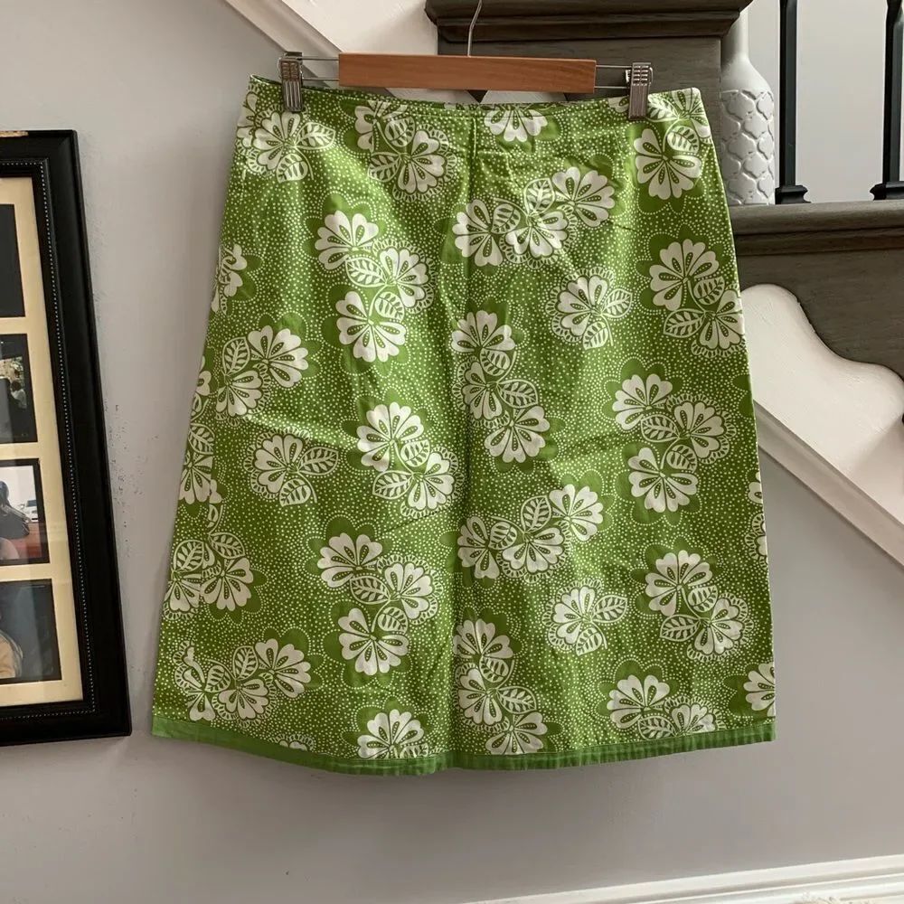 Boden Green Floral Print Skirt Sz 14 L EUC